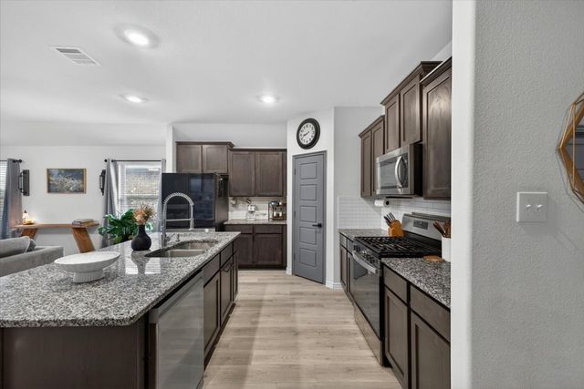 146 Whitetail Way, Caddo Mills, TX 75135