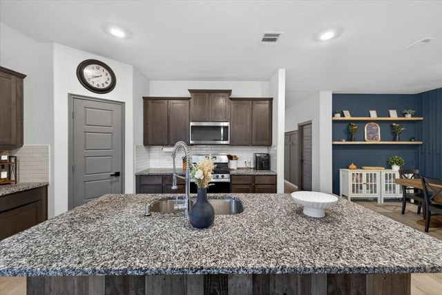 146 Whitetail Way, Caddo Mills, TX 75135
