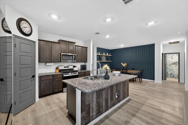 146 Whitetail Way, Caddo Mills, TX 75135