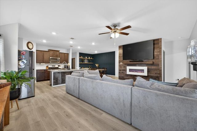 146 Whitetail Way, Caddo Mills, TX 75135