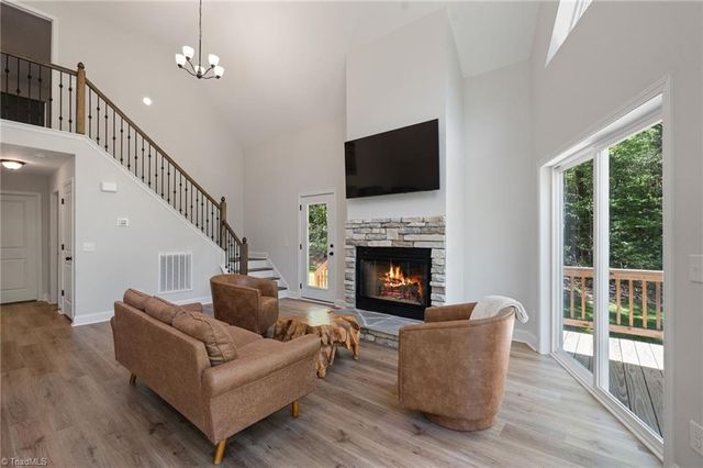 686 SweetWater Road, Boomer, NC 28606