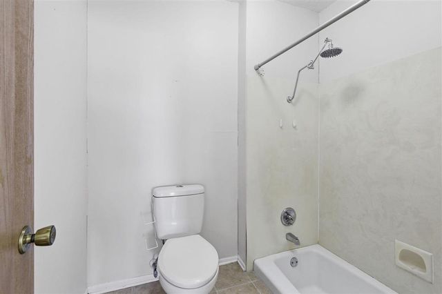 5680 Spanish Mission Court, Lake Charles, LA 70605