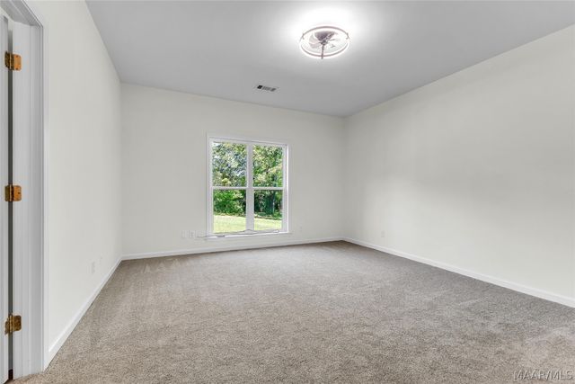 221 Doe Drive, Prattville, AL 36067