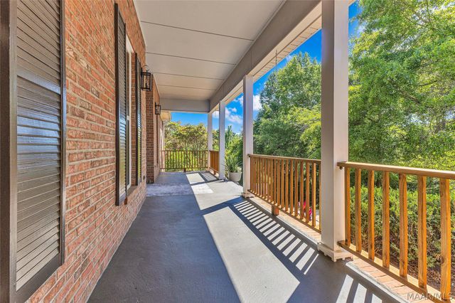 221 Doe Drive, Prattville, AL 36067