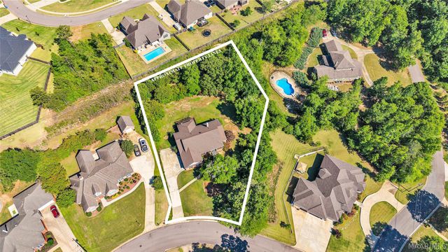 221 Doe Drive, Prattville, AL 36067