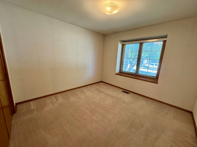 2325 Potters Ct., El Dorado, KS 67042