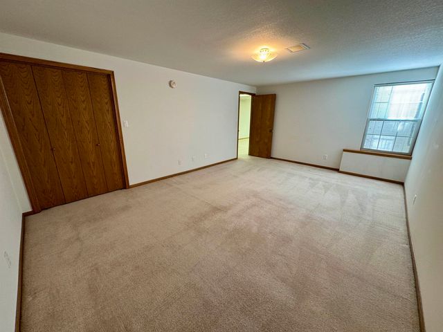 2325 Potters Ct., El Dorado, KS 67042