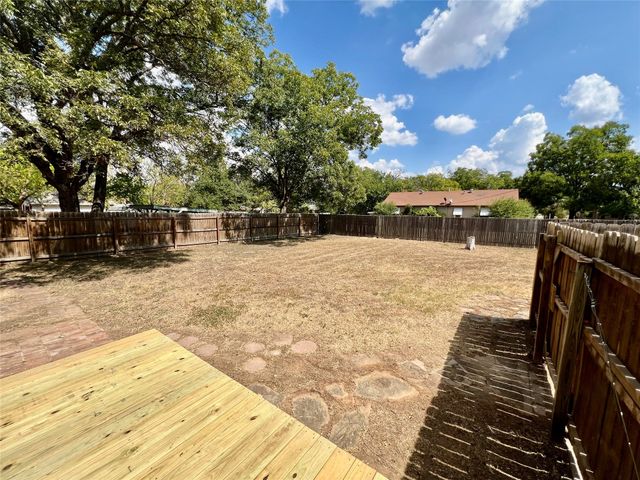 1018 S Seaman Street, Eastland, TX 76448