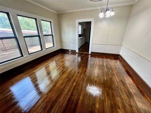 1018 S Seaman Street, Eastland, TX 76448