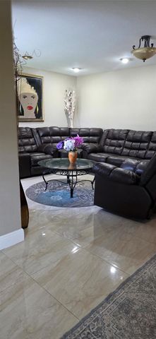 2350 NW 60th Avenue, Sunrise, FL 33313