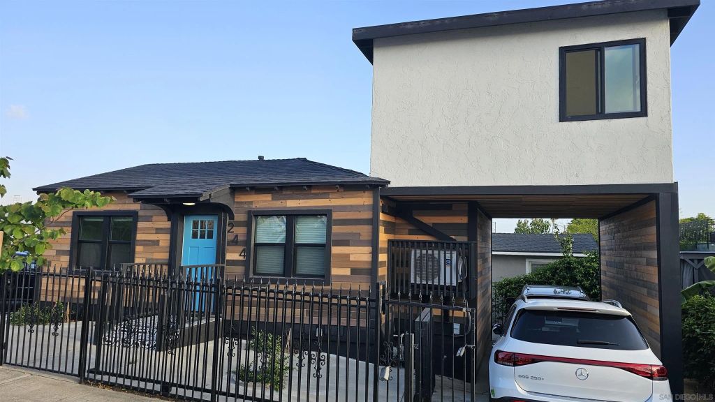 244 26Th St, San Diego, CA 92102