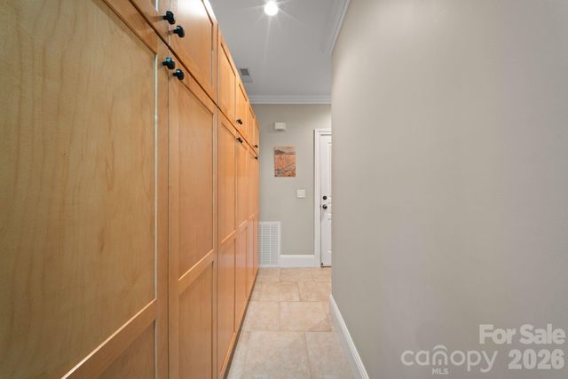 195 Oak Lane, Mars Hill, NC 28754