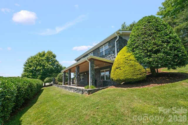 195 Oak Lane, Mars Hill, NC 28754