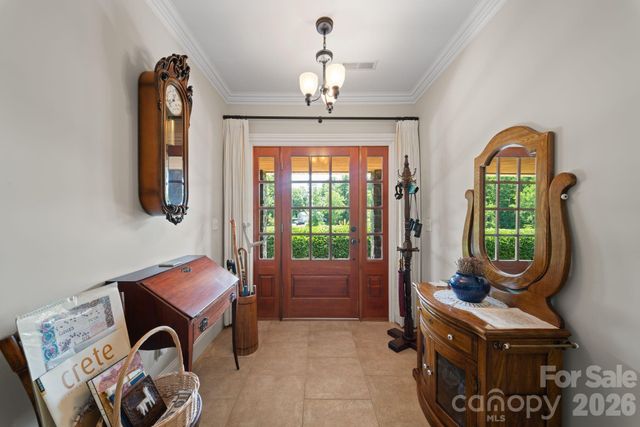 195 Oak Lane, Mars Hill, NC 28754