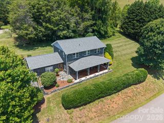 195 Oak Lane, Mars Hill, NC 28754