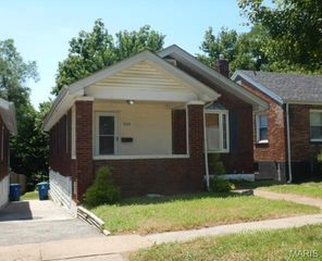 7022 Greenway Avenue, St Louis, MO 63121