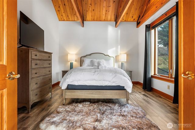 382 E Bergeson Road, Shelton, WA 98584