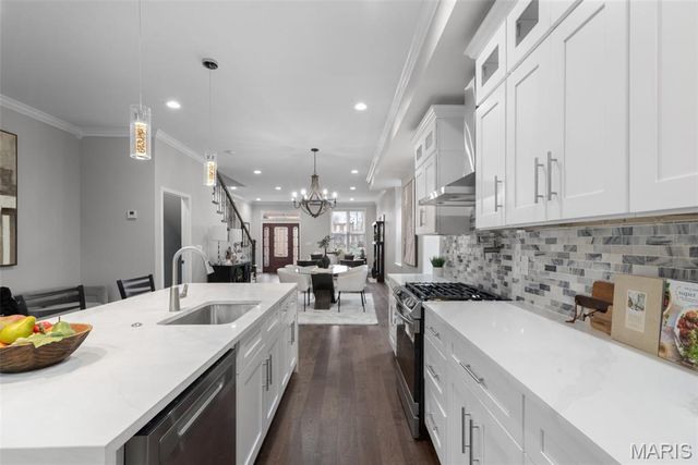 2911 Michigan Avenue, St Louis, MO 63118