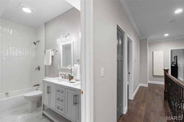 2911 Michigan Avenue, St Louis, MO 63118