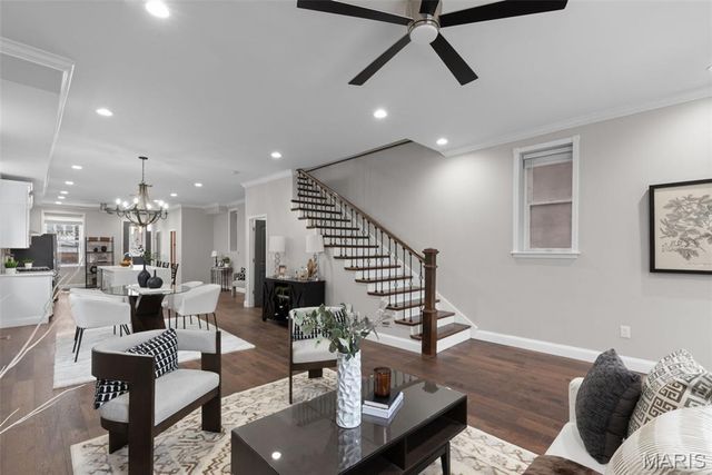 2911 Michigan Avenue, St Louis, MO 63118