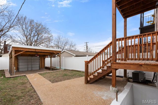 2911 Michigan Avenue, St Louis, MO 63118