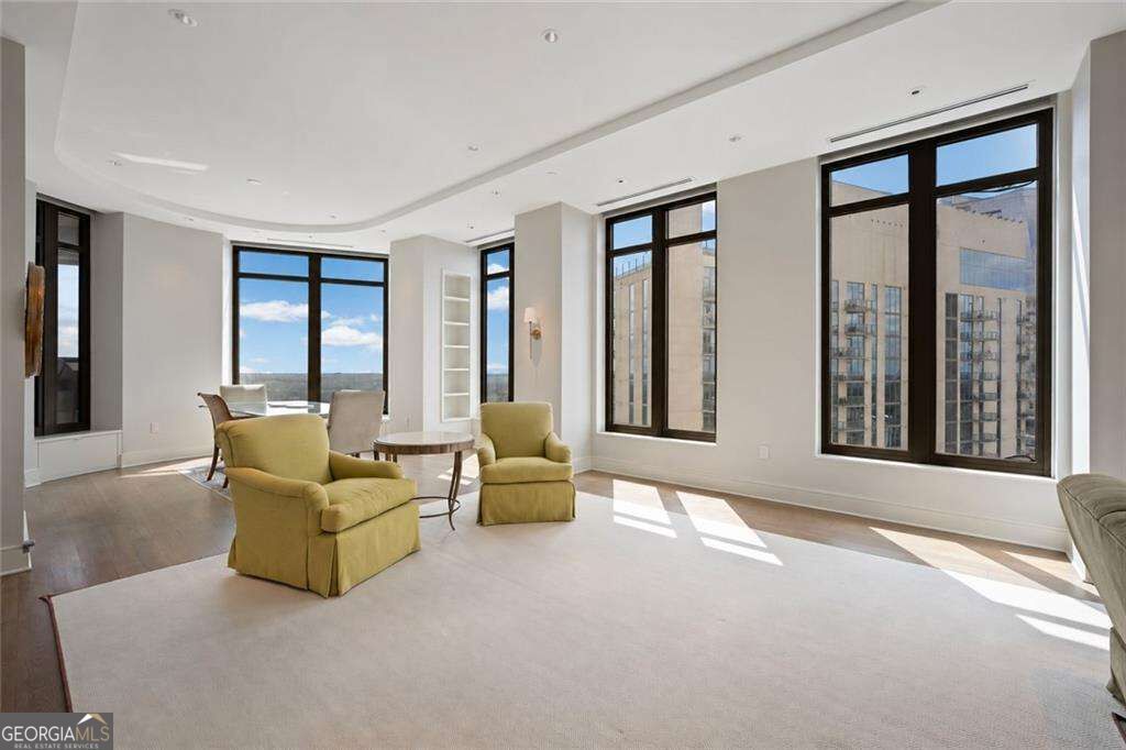 3376 Peachtree Road NE 44B, Atlanta, GA 30326 — photo 5