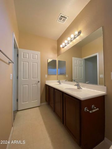 3402 W GALVIN Street, Phoenix, AZ 85086