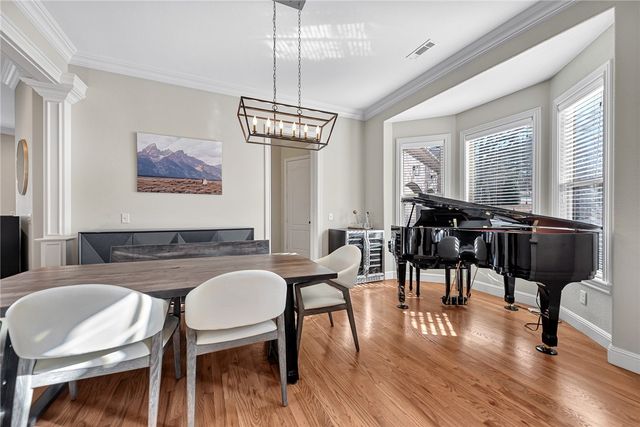 6307 W Valley View Road, Rogers, AR 72758