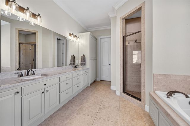 6307 W Valley View Road, Rogers, AR 72758