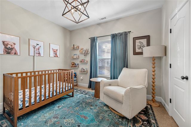 6307 W Valley View Road, Rogers, AR 72758