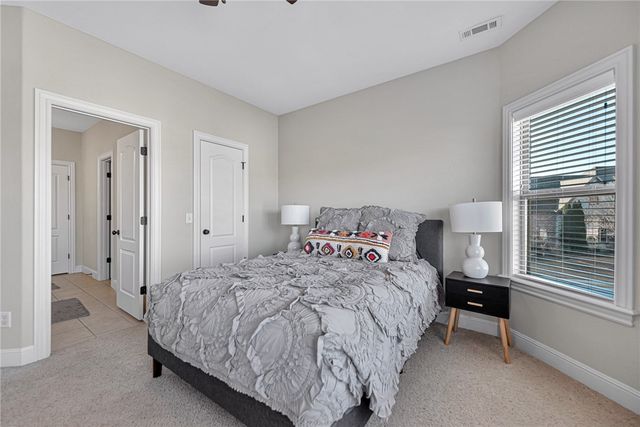 6307 W Valley View Road, Rogers, AR 72758