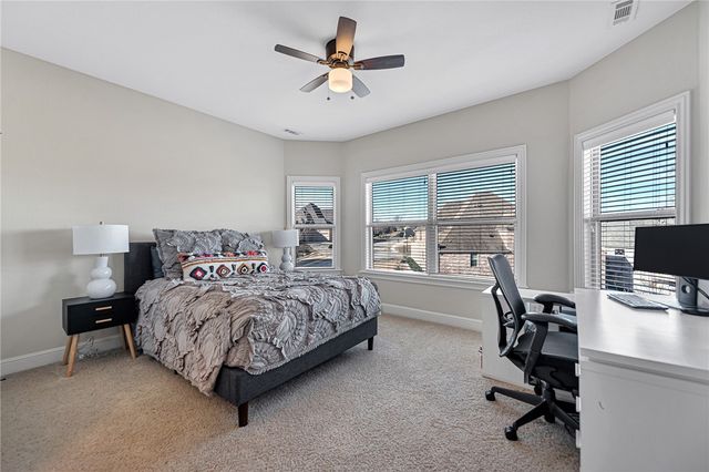 6307 W Valley View Road, Rogers, AR 72758