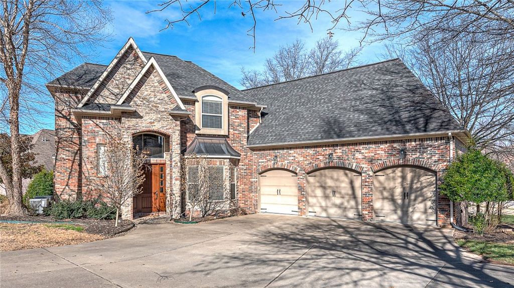 6307 W Valley View Road, Rogers, AR 72758