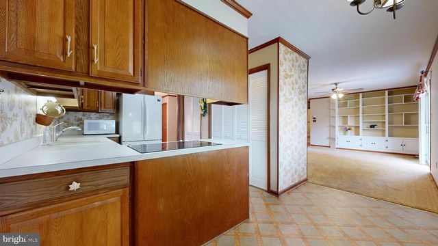 52 DELSHIRE DR, Dover, DE 19901