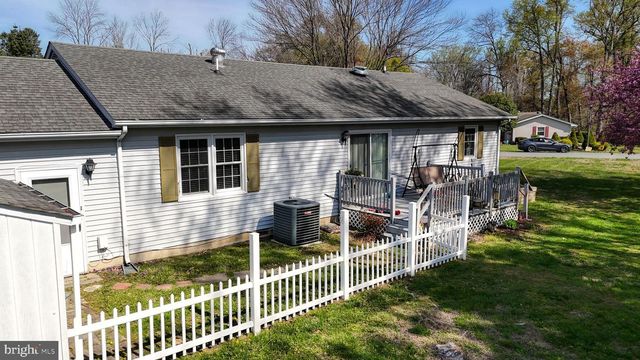 52 DELSHIRE DR, Dover, DE 19901