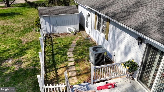 52 DELSHIRE DR, Dover, DE 19901