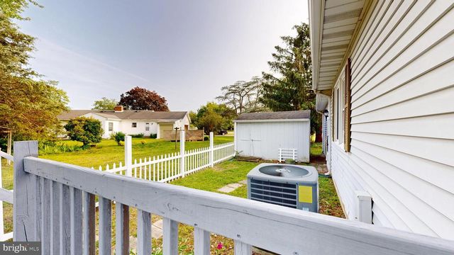 52 DELSHIRE DR, Dover, DE 19901