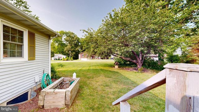 52 DELSHIRE DR, Dover, DE 19901