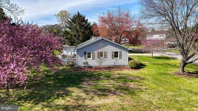 52 DELSHIRE DR, Dover, DE 19901