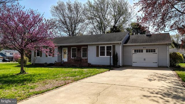 52 DELSHIRE DR, Dover, DE 19901
