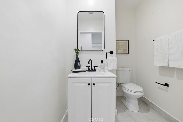10714 Valley Spring, North Hollywood, CA 91602