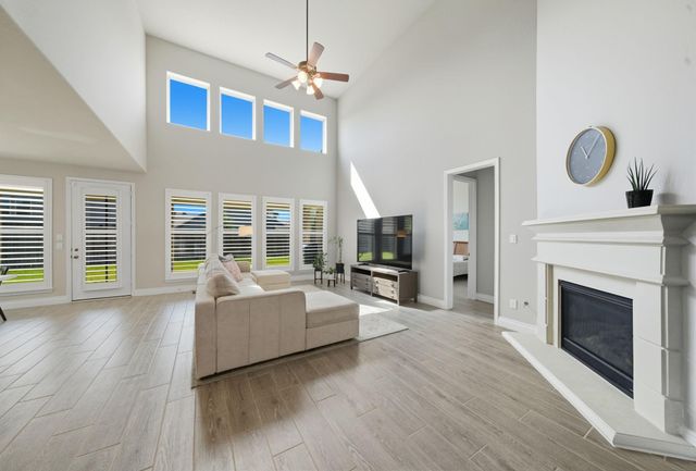 6923 Red Oak Drive, Katy, TX 77493