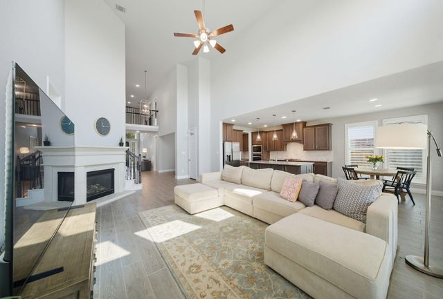 6923 Red Oak Drive, Katy, TX 77493
