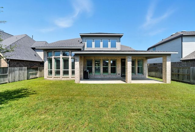 6923 Red Oak Drive, Katy, TX 77493