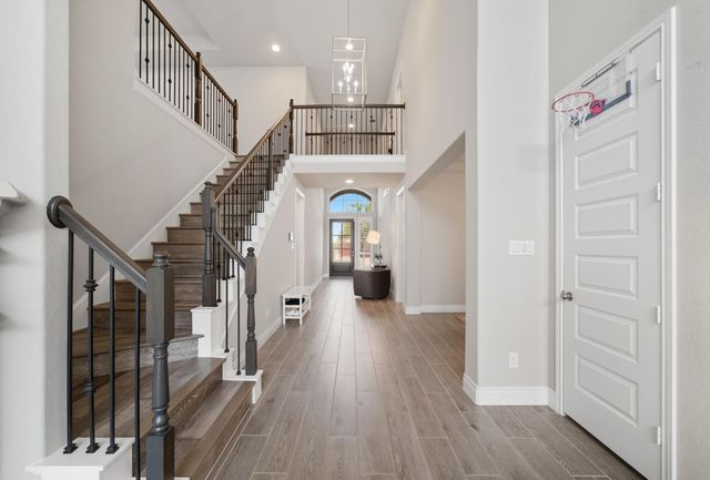 6923 Red Oak Drive, Katy, TX 77493