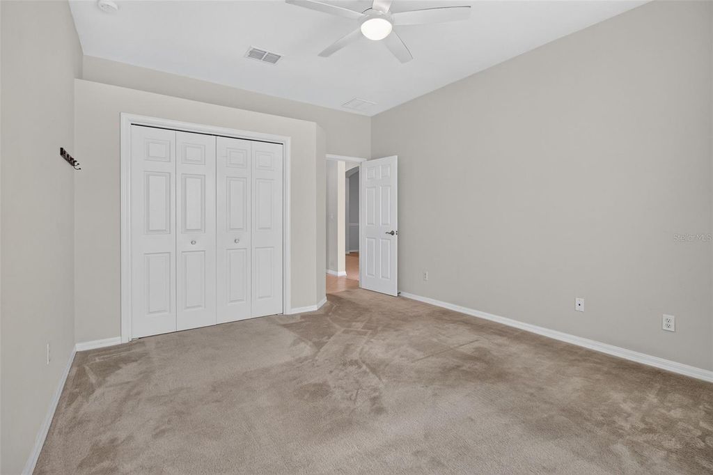 Image 10 of property listing at 11156 MERGANSER WAY, New Port Richey, FL 34654