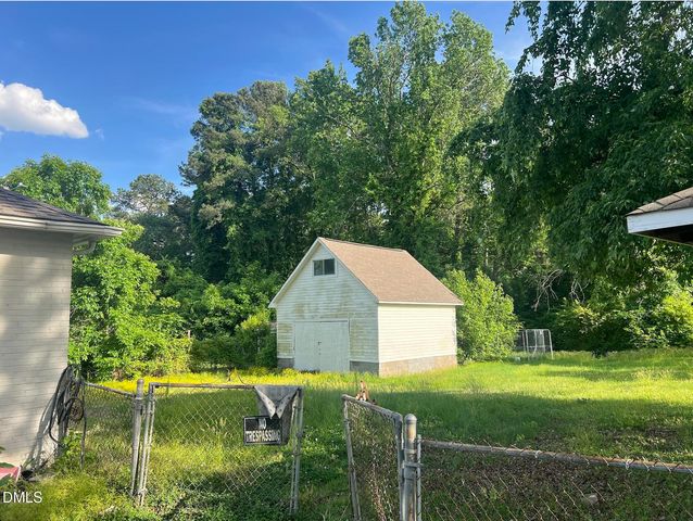 915 Midway Avenue 1, Durham, NC 27703