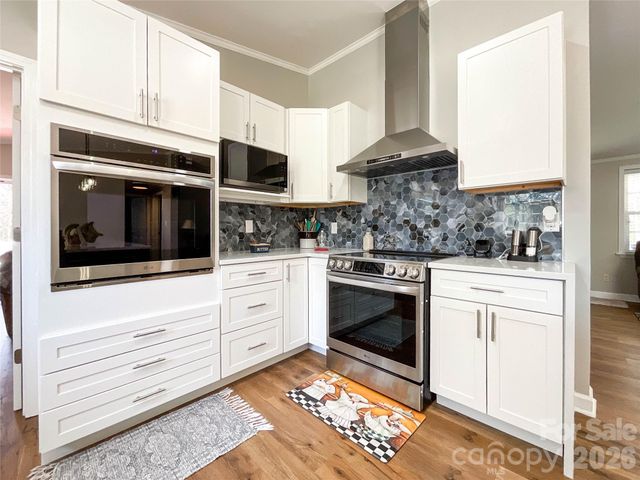 7706 Davis Road, Waxhaw, NC 28173