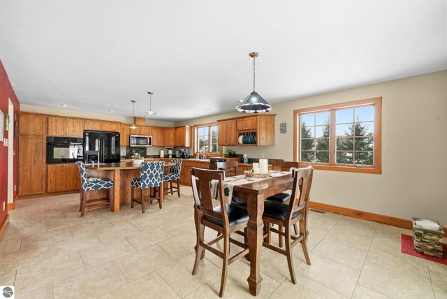 1474 S Montmorency Lane, Suttons Bay, MI 49682