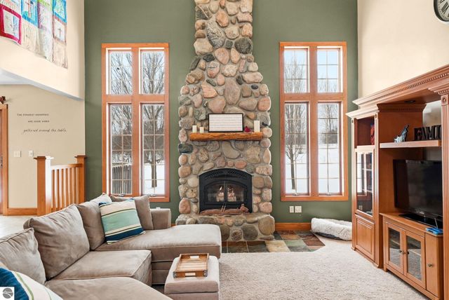 1474 S Montmorency Lane, Suttons Bay, MI 49682